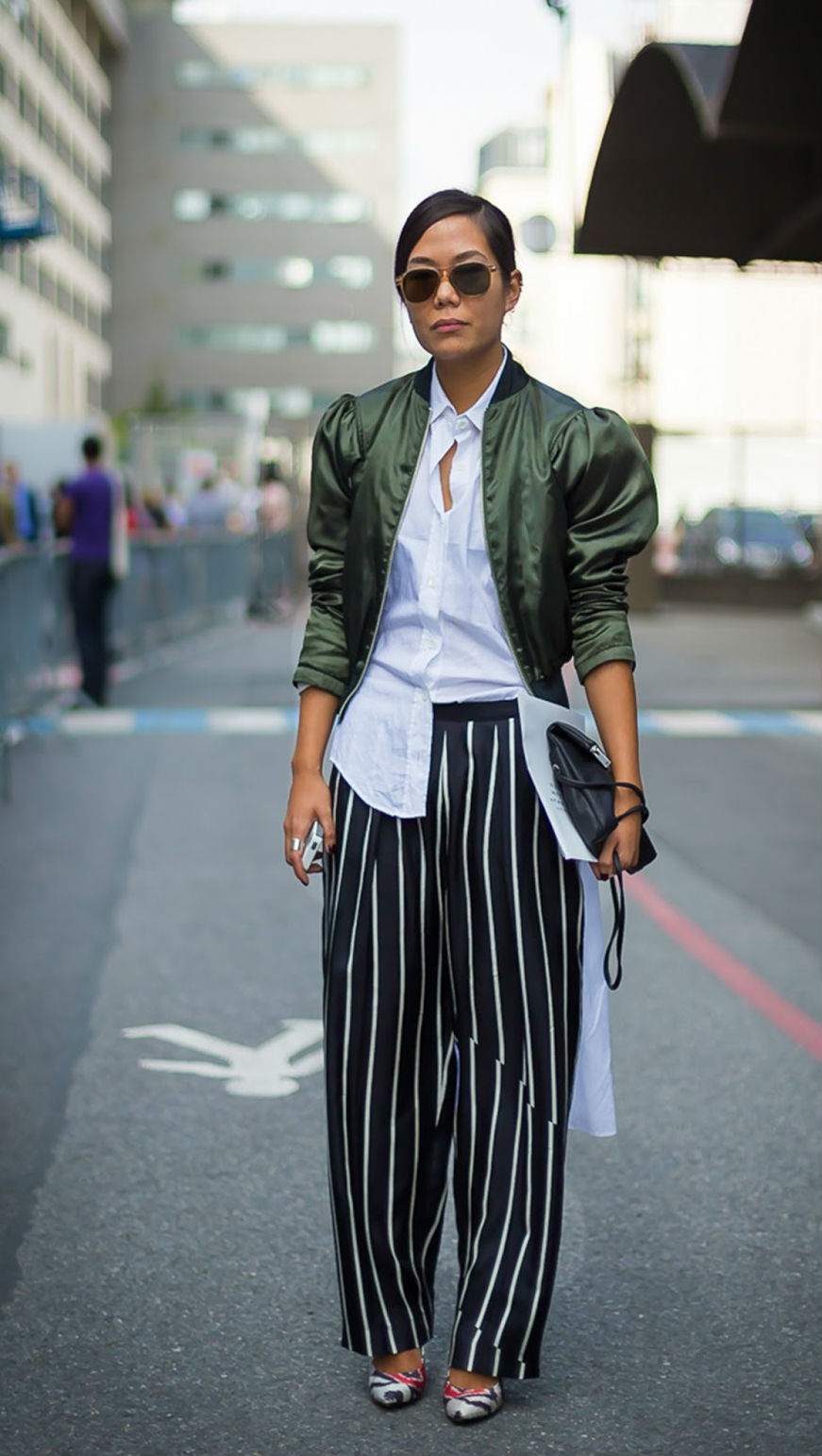 /storage/shares/uploads/files/bomber-jacket-street-spring-style.jpg