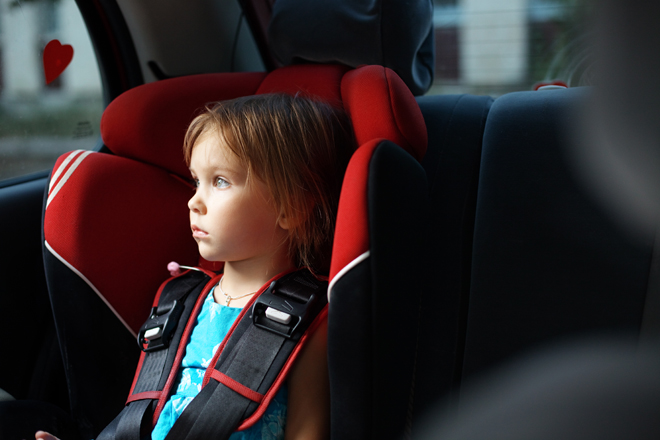 /storage/shares/uploads/files/child-in-car.jpg