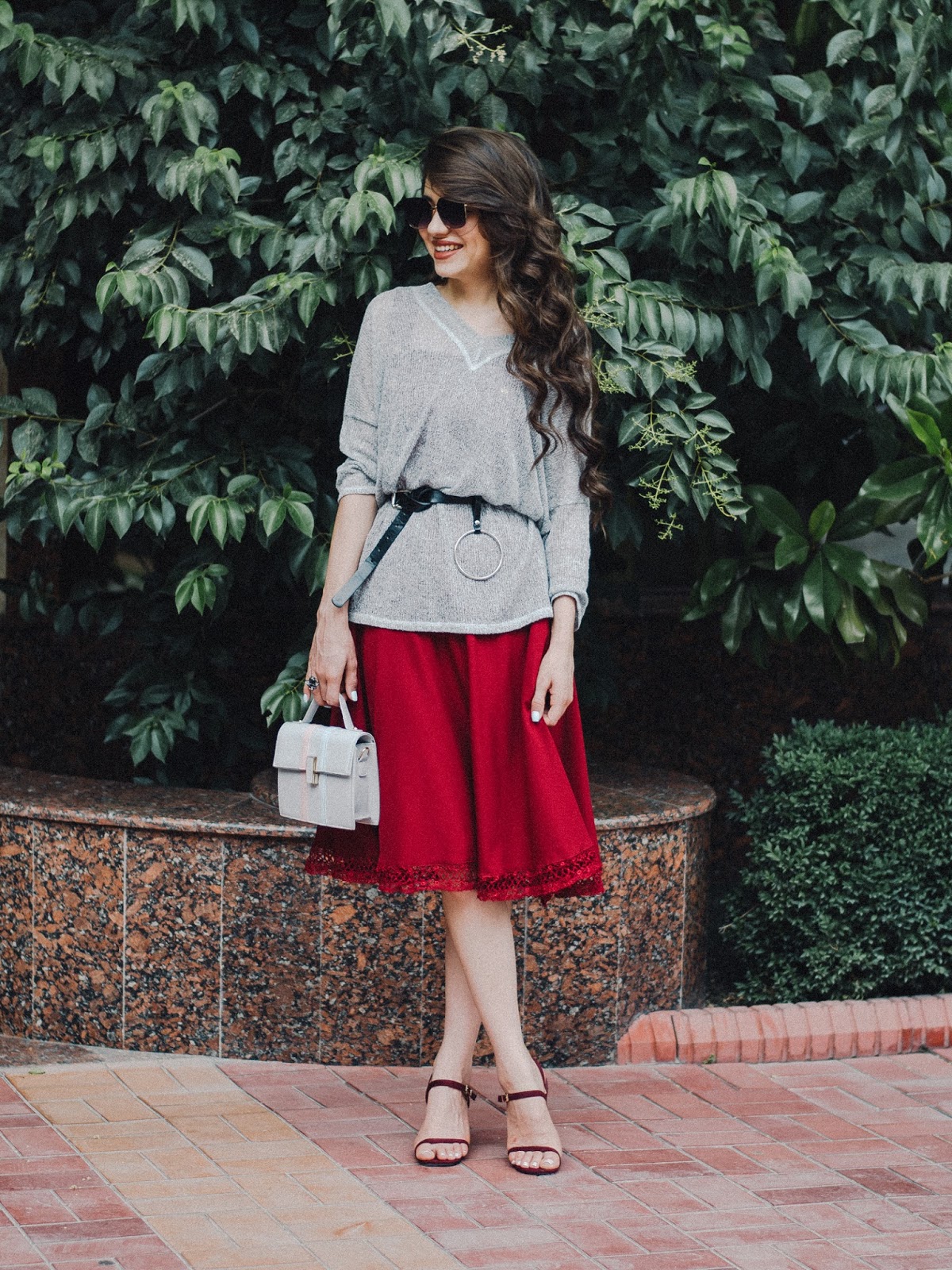 /storage/shares/uploads/files/diyorasnotes%20diyora%20beta%20fashion%20blogger%20style%20outfitoftheday%20lookoftheday%20bordo%20dress%20block%20heels-1.jpg