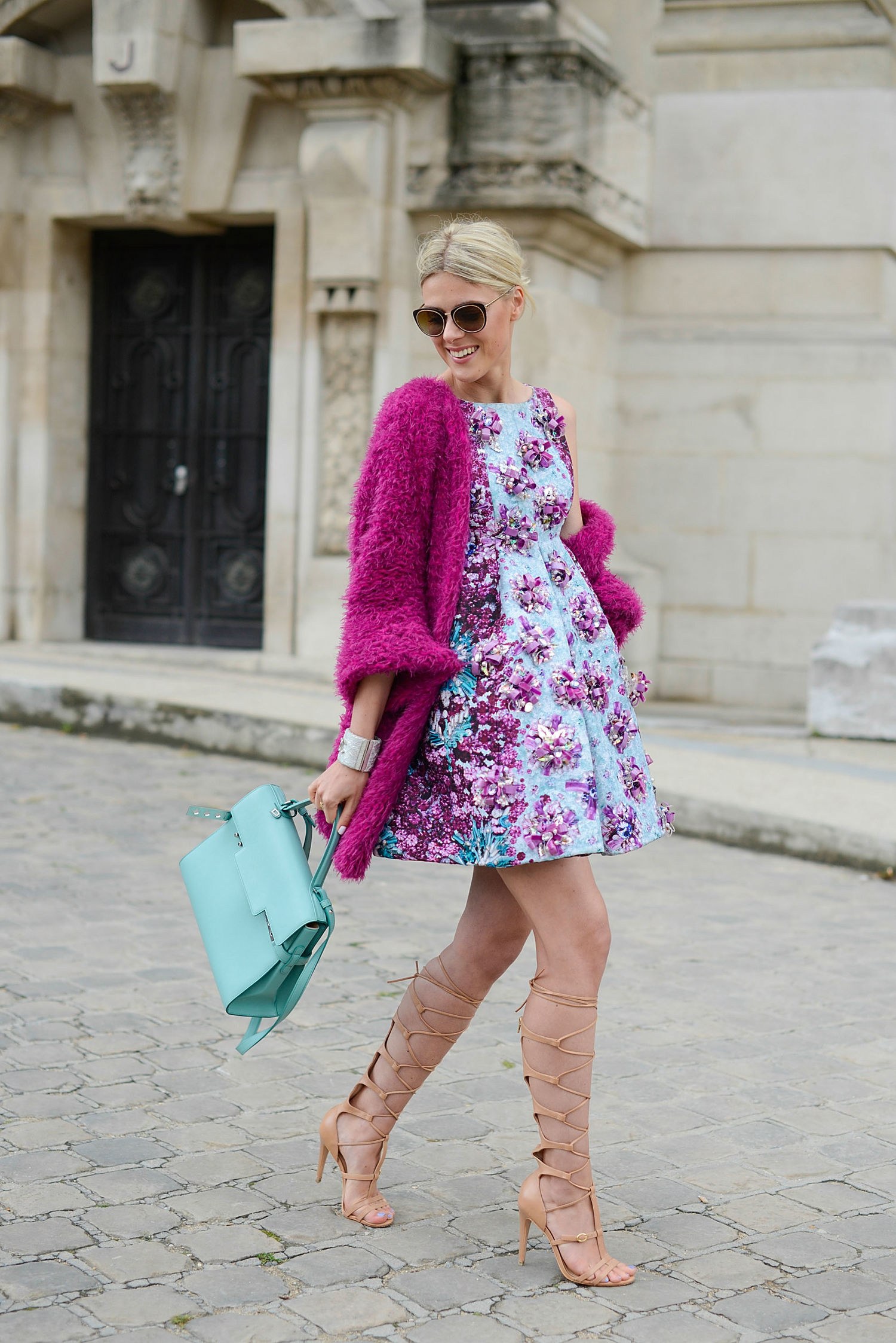/storage/shares/uploads/files/fashion-2014-07-sofie-valkiers-mary-katrantzou-floral-dress-paris-street-style-main.jpg