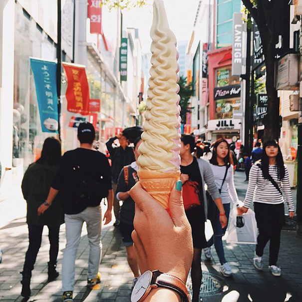 /storage/shares/uploads/files/food-around-the-world-sweets-travel-girl-eat-world-30-572302848dd04__605.jpg