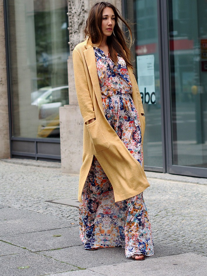 /storage/shares/uploads/files/how-to-style-your-summer-dress-for-fall-streetstyle-fashionblogger-helloshopping-vogue-instyle-grazia-flair-madame.jpg
