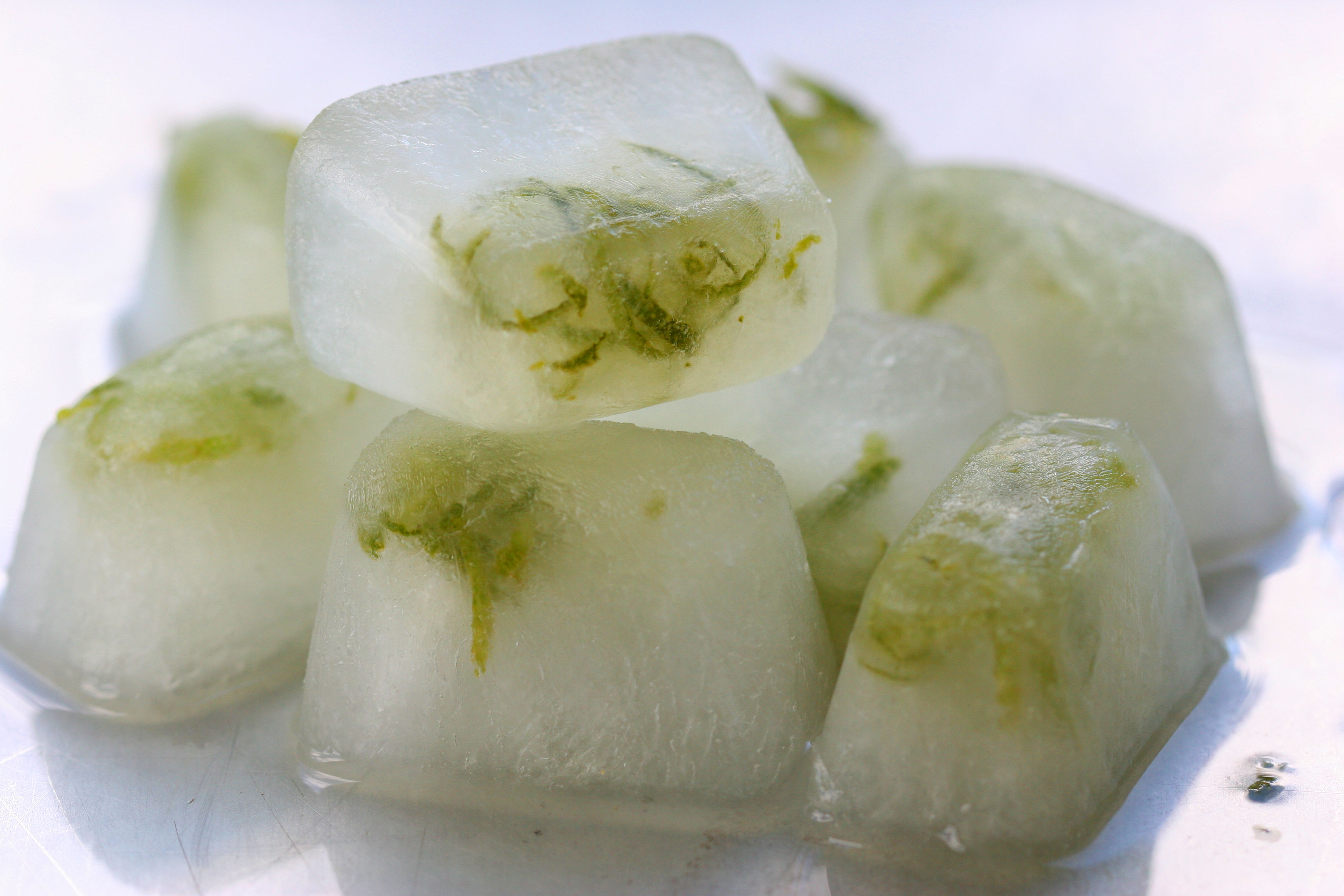 /storage/shares/uploads/files/ice-cubes-lime-for-web.jpg