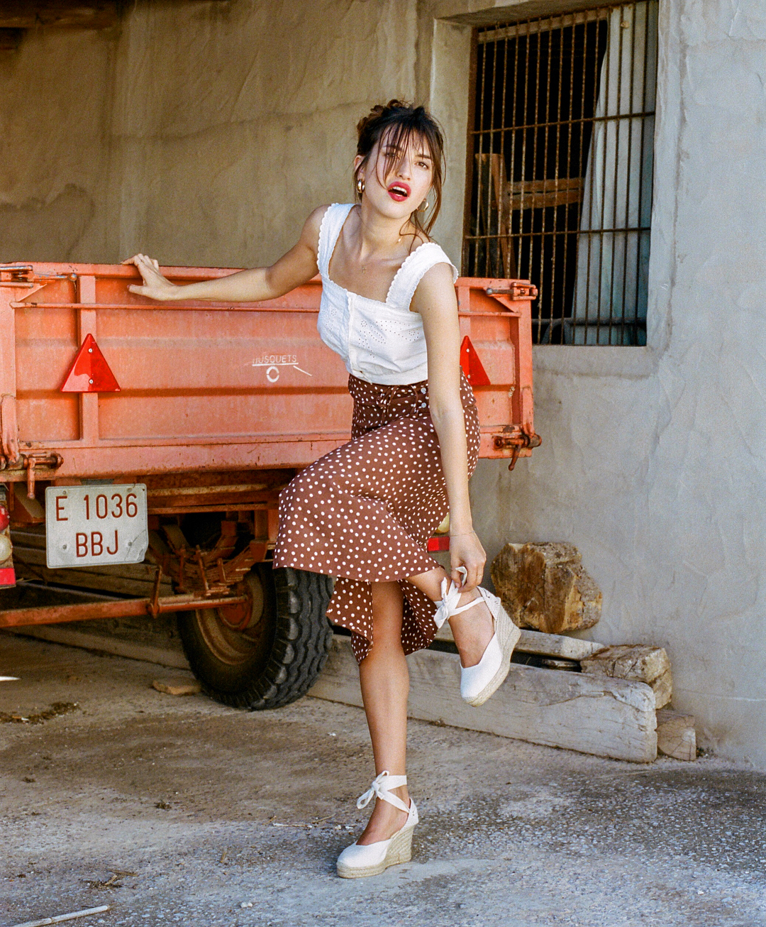 /storage/shares/uploads/files/jeannedamas%282%29.jpg