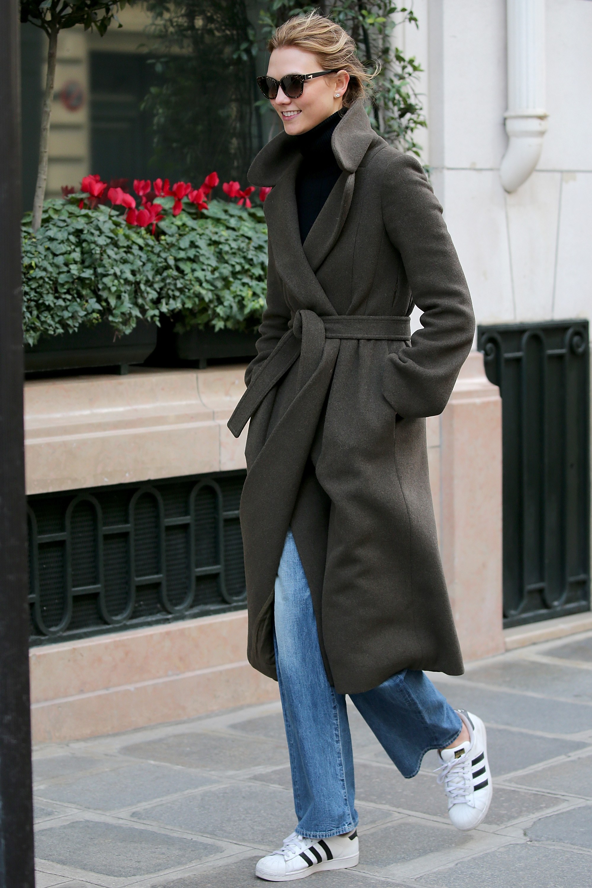 /storage/shares/uploads/files/karlie-kloss-street-style-24.jpg