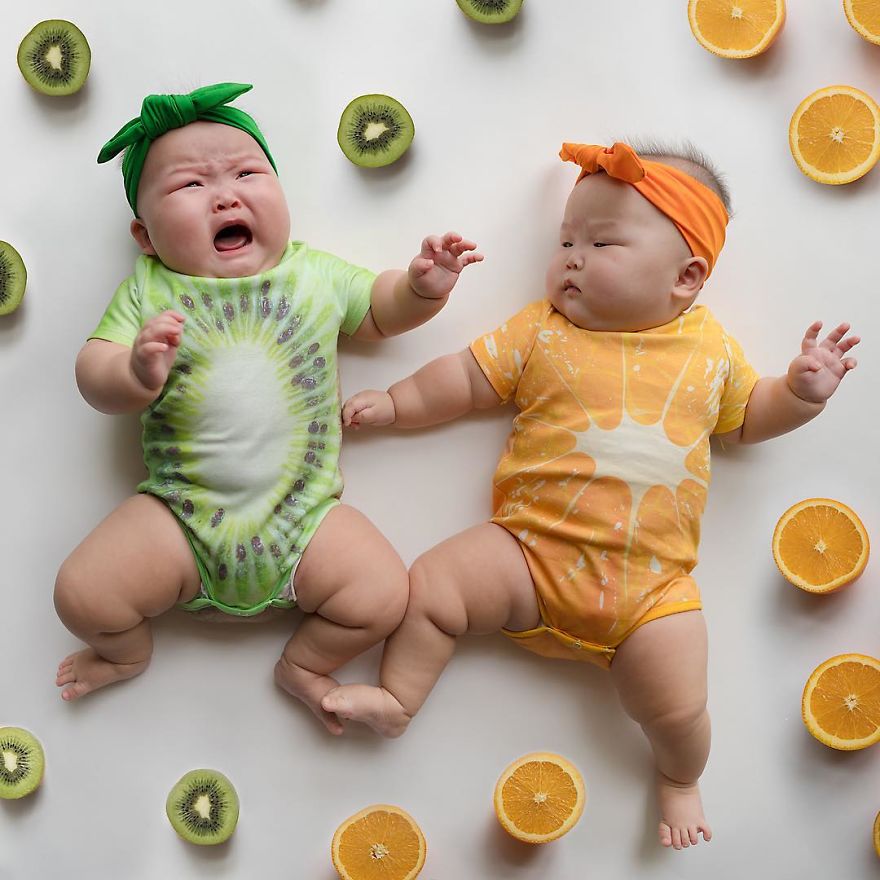 /storage/shares/uploads/files/these-miracle-twins-have-the-best-outfits-ever-582f05dd134d3__880.jpg