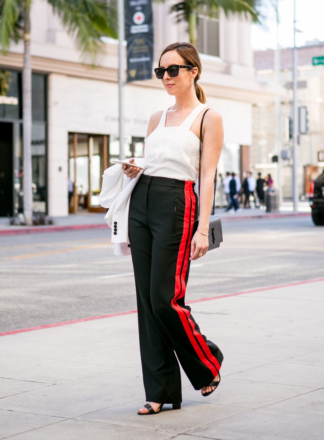 /storage/shares/uploads/files/track-pants-trend-street-style-3.jpg